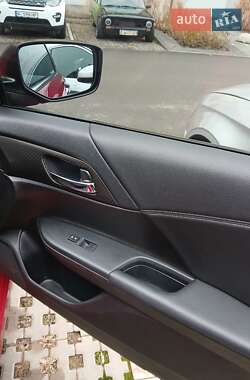 Седан Honda Accord 2016 в 