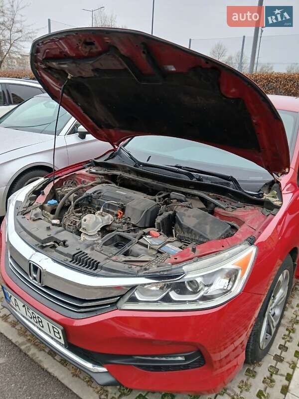Седан Honda Accord 2016 в Киеве