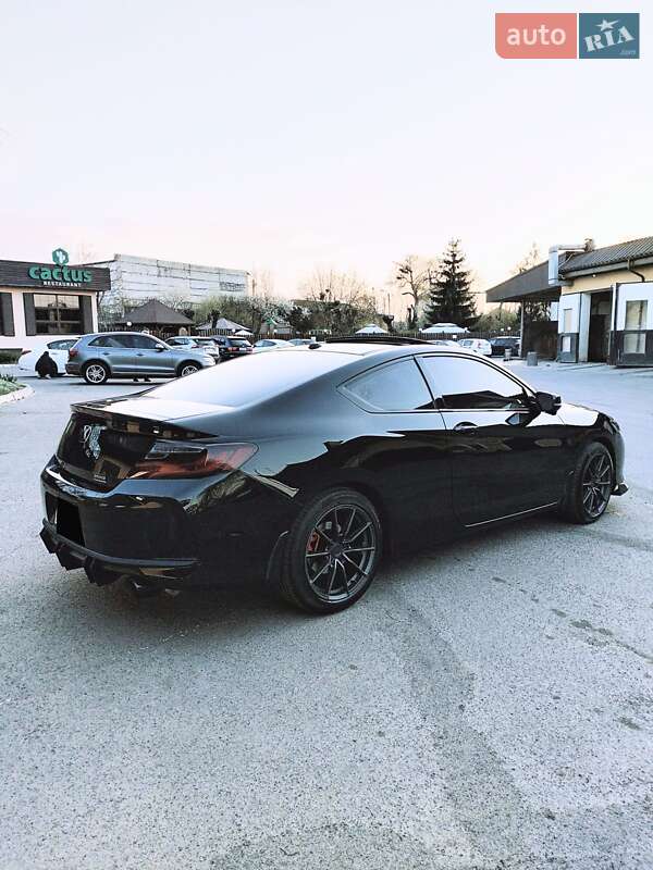 Купе Honda Accord 2016 в Виннице