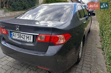 Седан Honda Accord 2012 в Киеве