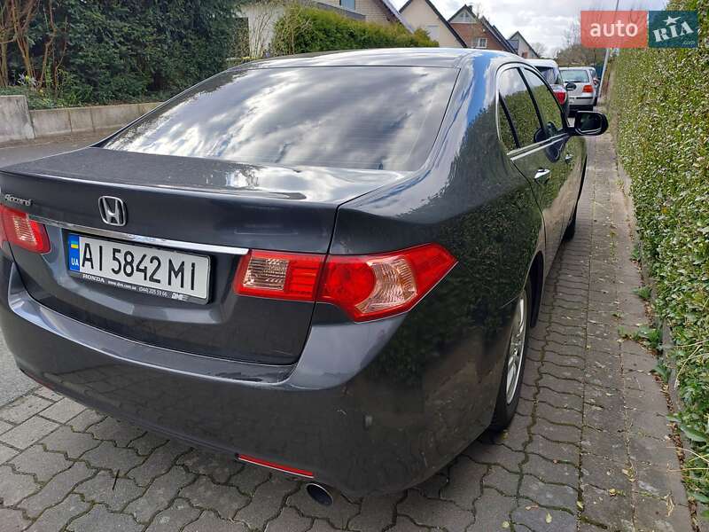 Седан Honda Accord 2012 в Киеве