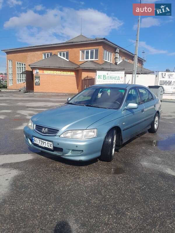 Универсал Honda Accord 2001 в 