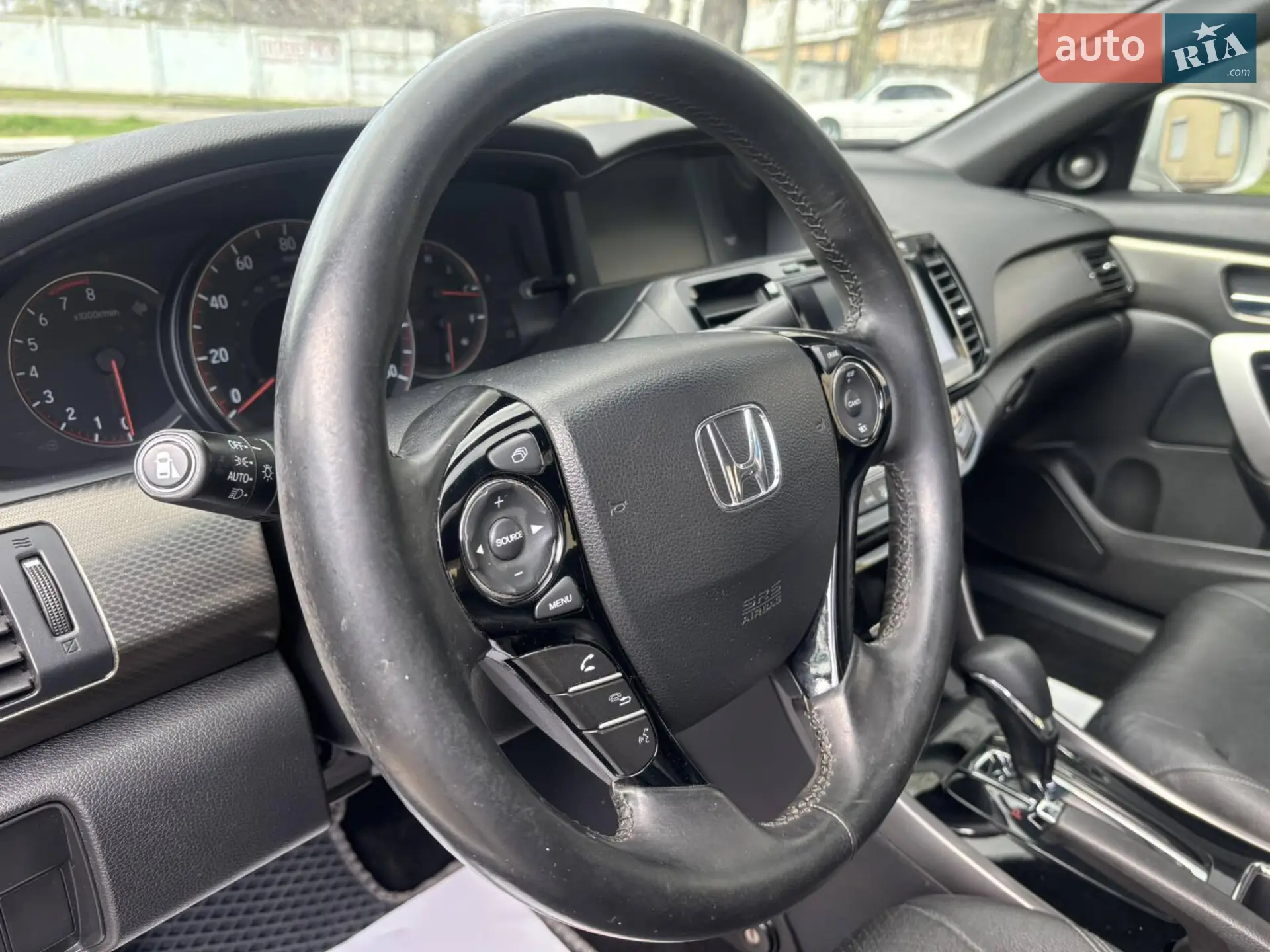 2017 Honda Accord - мініатюра 11