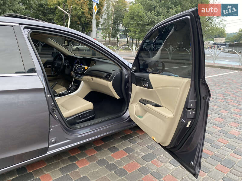 Седан Honda Accord 2013 в Дніпрі фото 12 Седан Honda Accord 2013 в Дніпрі