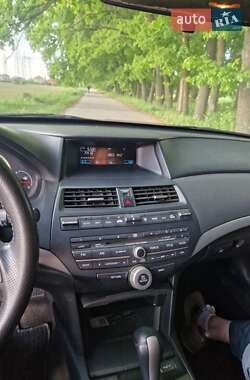 Купе Honda Accord 2008 в 