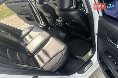 Седан Honda Accord 2013 в 