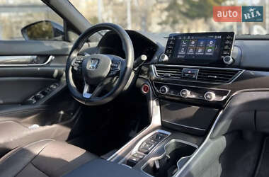 Седан Honda Accord 2022 в 