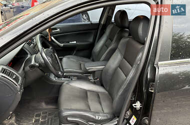 Седан Honda Accord 2005 в 