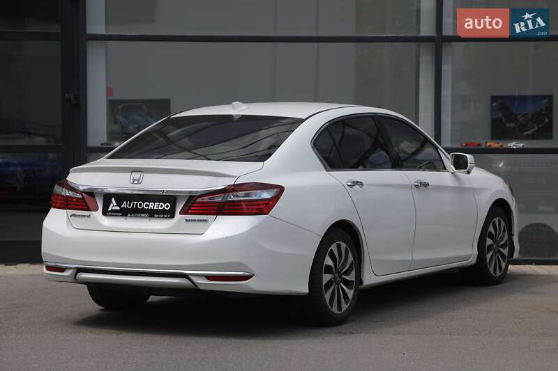 Седан Honda Accord 2016 в Харкові