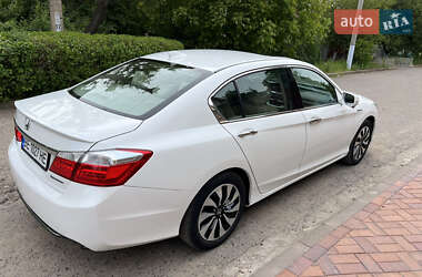 Седан Honda Accord 2014 в 