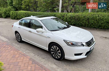 Седан Honda Accord 2014 в 