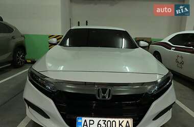 Седан Honda Accord 2018 в 