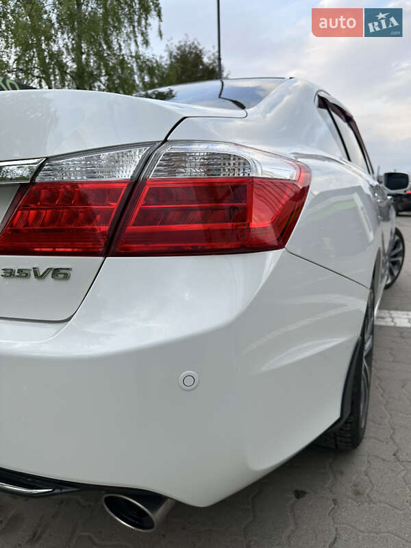 Седан Honda Accord 2013 в Долині