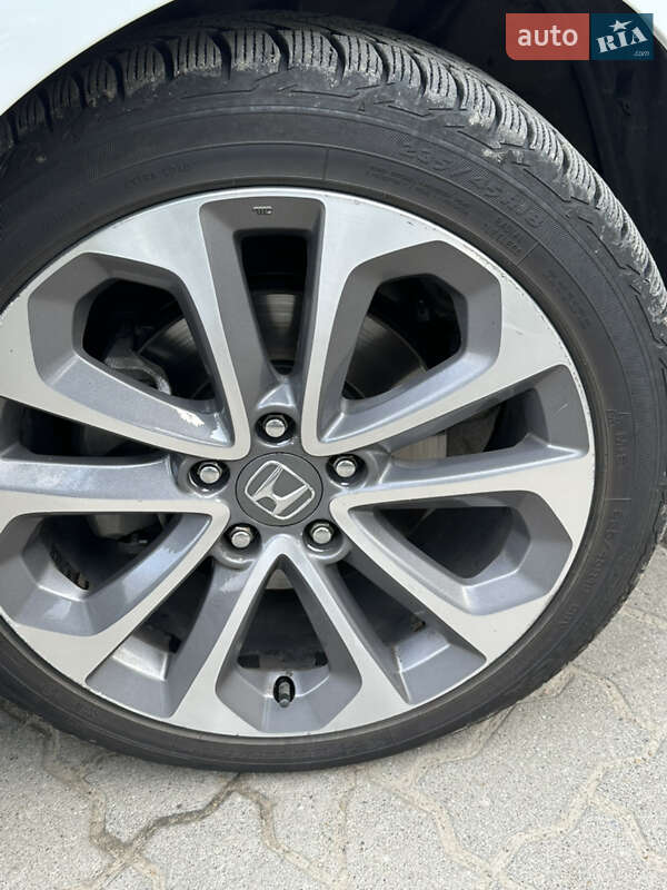 Седан Honda Accord 2013 в Долині