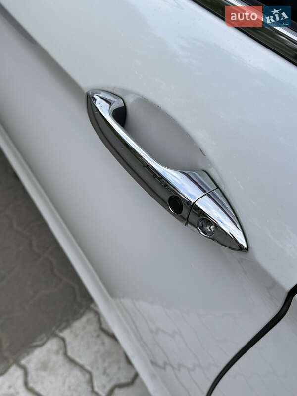 Седан Honda Accord 2013 в Долині