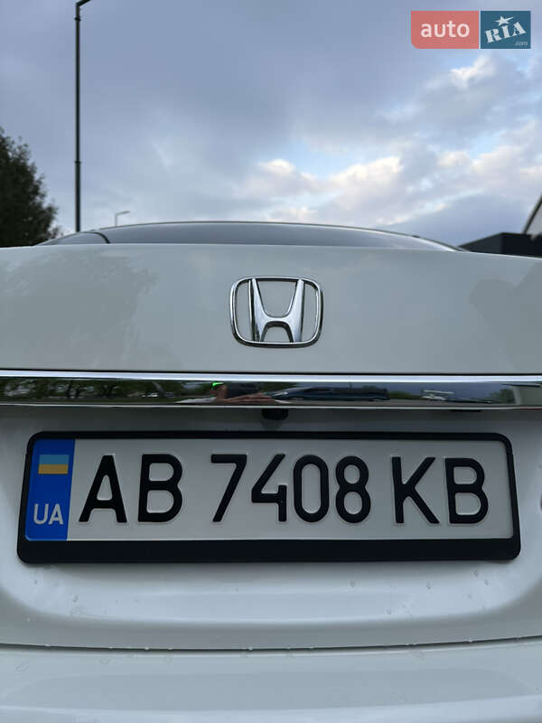 Седан Honda Accord 2013 в Долині