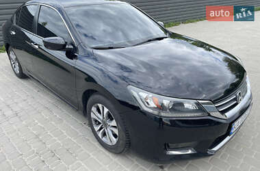 Седан Honda Accord 2015 в 