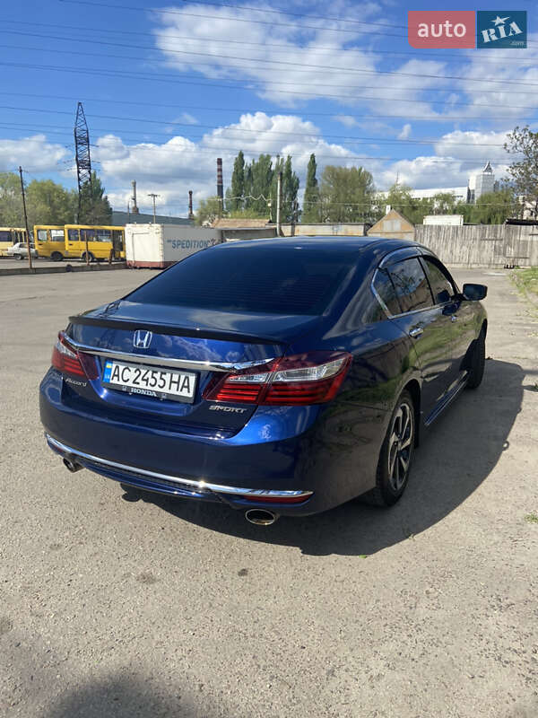 Седан Honda Accord 2017 в Запоріжжі
