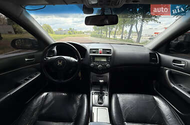 Седан Honda Accord 2006 в 