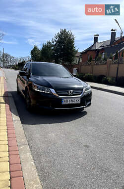 Седан Honda Accord 2013 в 