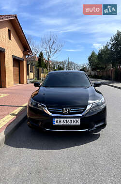 Седан Honda Accord 2013 в 