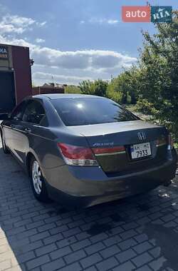 Седан Honda Accord 2012 в 