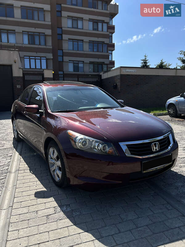 Седан Honda Accord 2008 в 