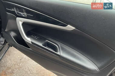 Купе Honda Accord 2013 в 