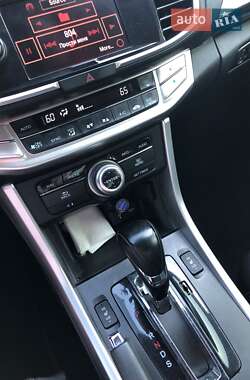 Купе Honda Accord 2014 в 