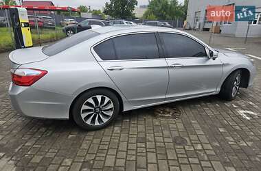 Седан Honda Accord 2015 в 