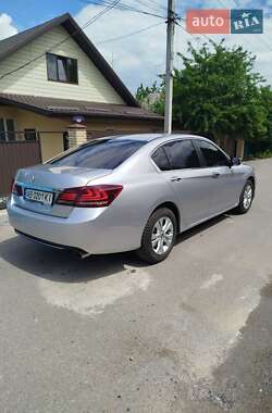 Седан Honda Accord 2013 в 