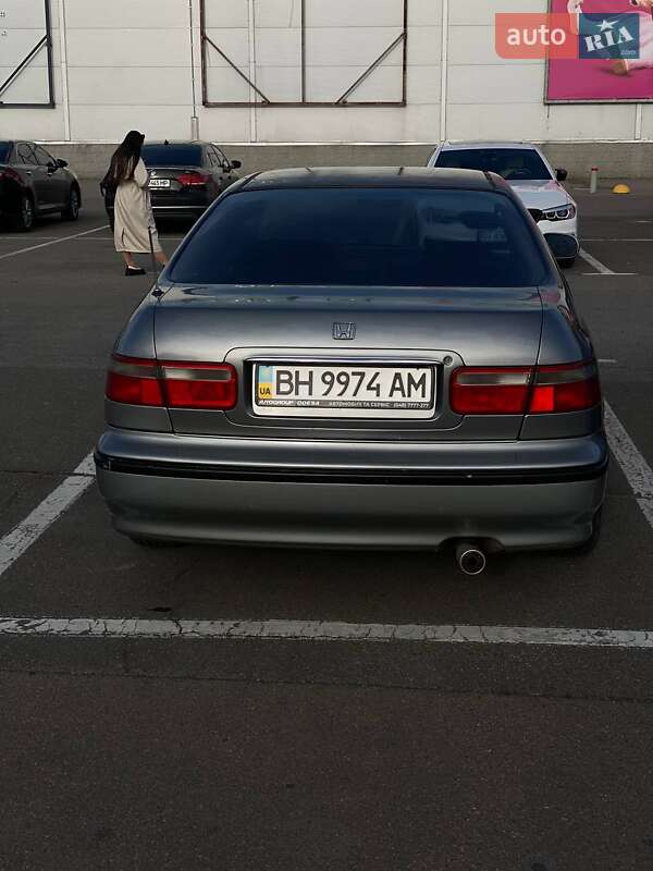 Седан Honda Accord 1996 в Одессе