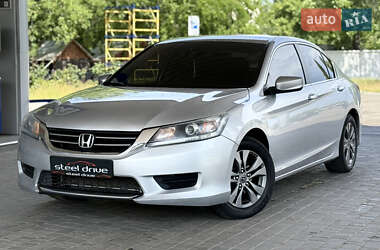 Седан Honda Accord 2013 в Николаеве
