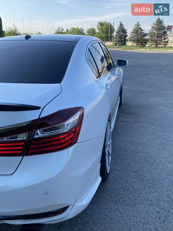 Седан Honda Accord 2017 в Дніпрі фото 12 Седан Honda Accord 2017 в Дніпрі