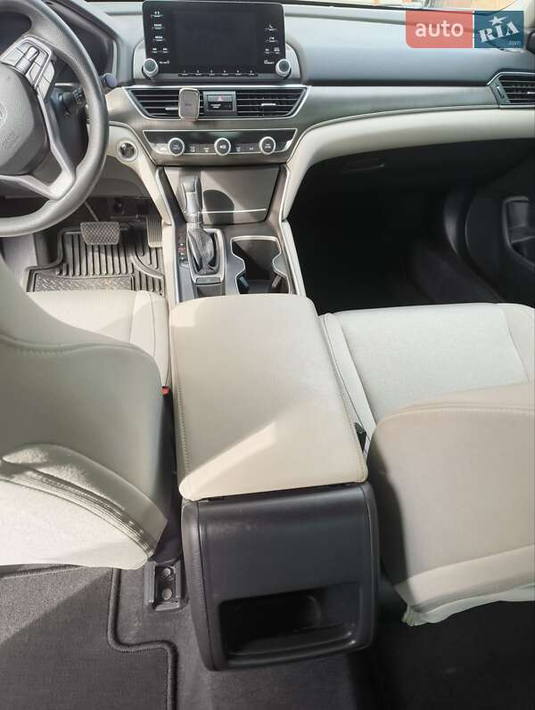 Седан Honda Accord 2018 в Броварах фото 4 Седан Honda Accord 2018 в Броварах