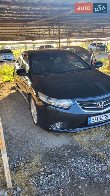 Седан Honda Accord 2012 в Южном