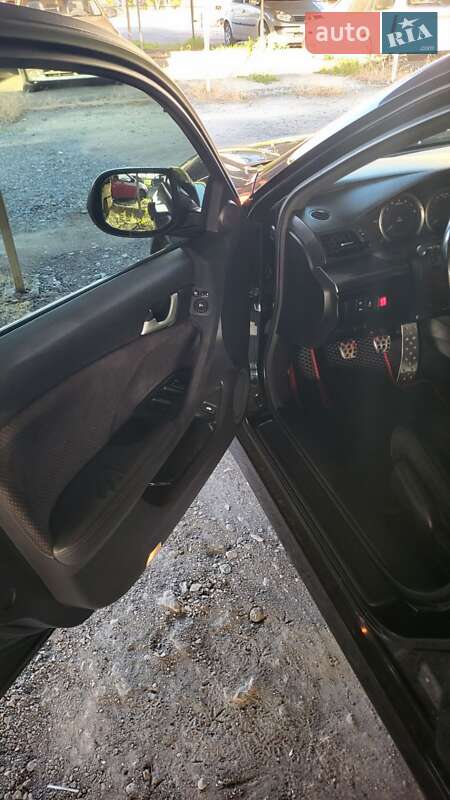 Седан Honda Accord 2012 в Южном