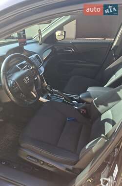 Седан Honda Accord 2014 в 