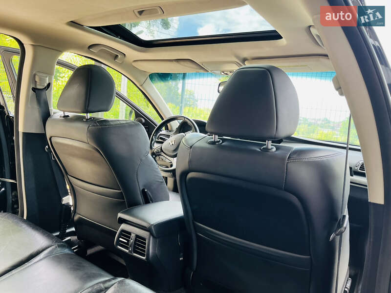 Седан Honda Accord 2012 в Виннице