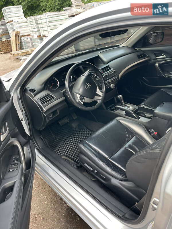 Купе Honda Accord 2008 в Ніжині