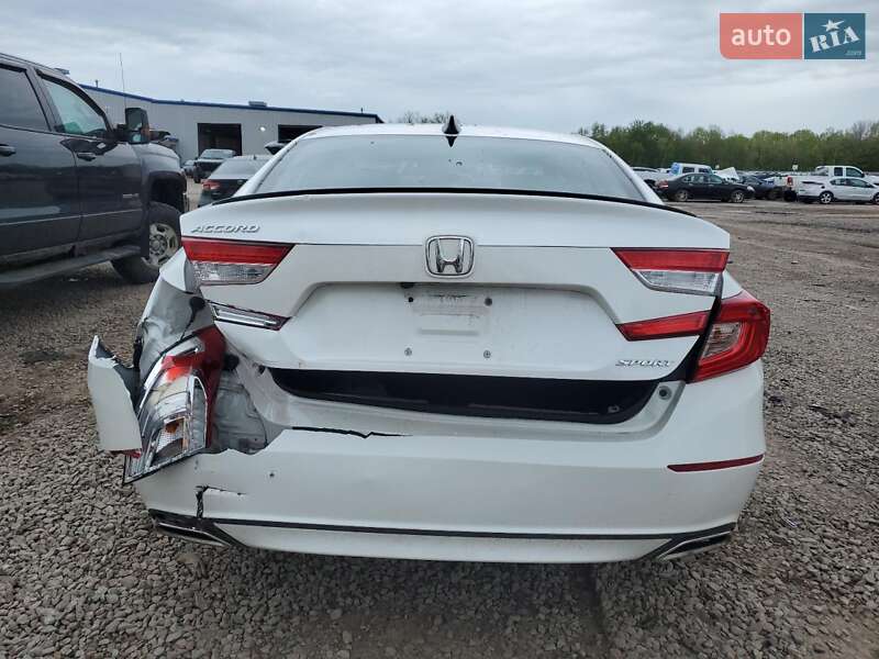 Седан Honda Accord 2022 в Киеве