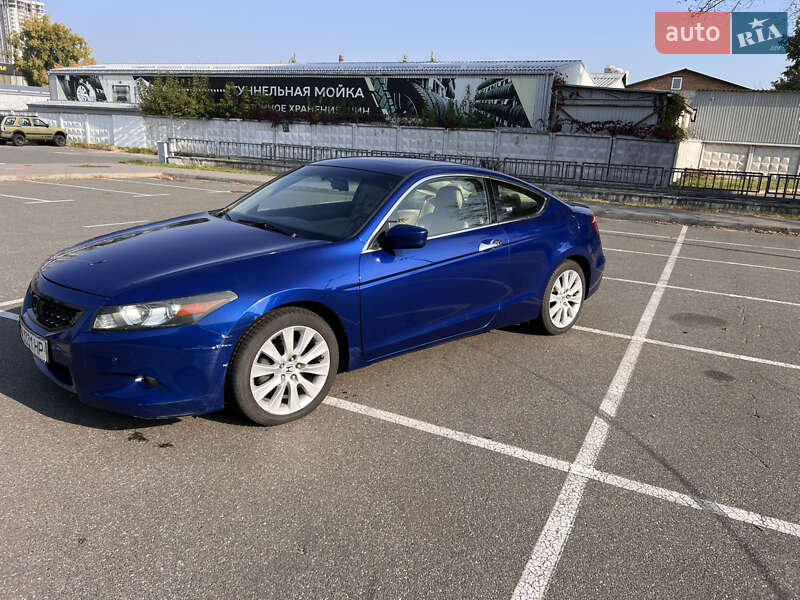 Купе Honda Accord 2008 в Києві