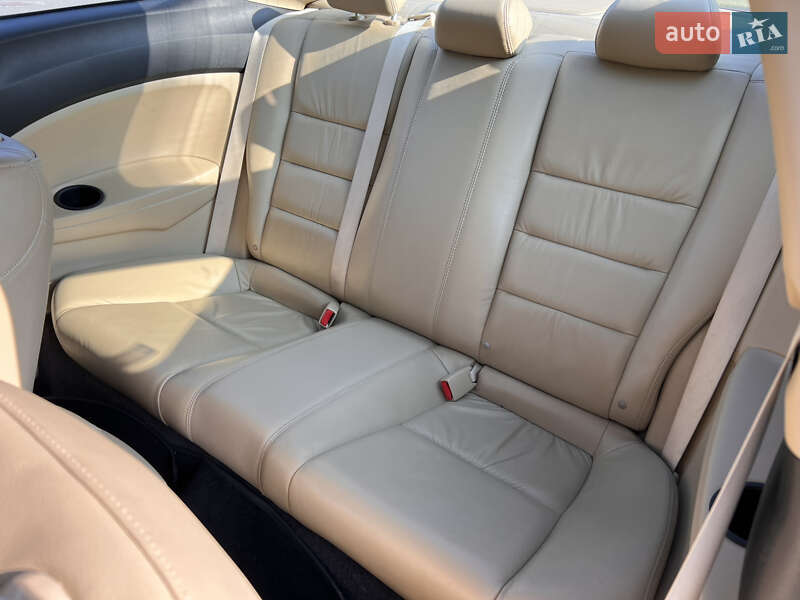 Купе Honda Accord 2008 в Києві