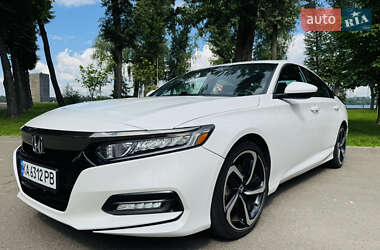 Седан Honda Accord 2018 в Києві