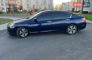 Седан Honda Accord 2012 в 