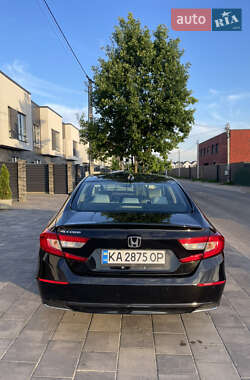 Седан Honda Accord 2018 в 