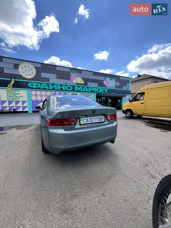 Седан Honda Accord 2003 в Золотоноше