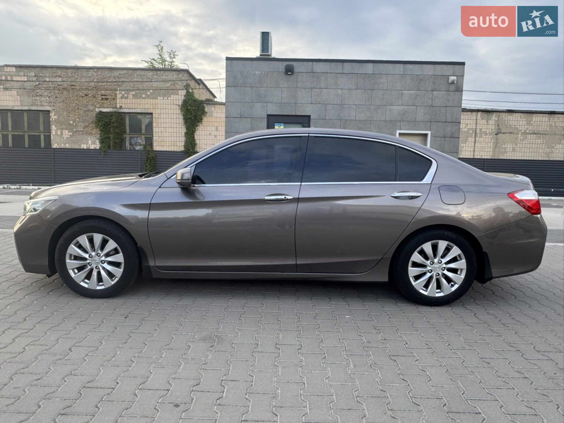 2014 Honda Accord - мініатюра 3