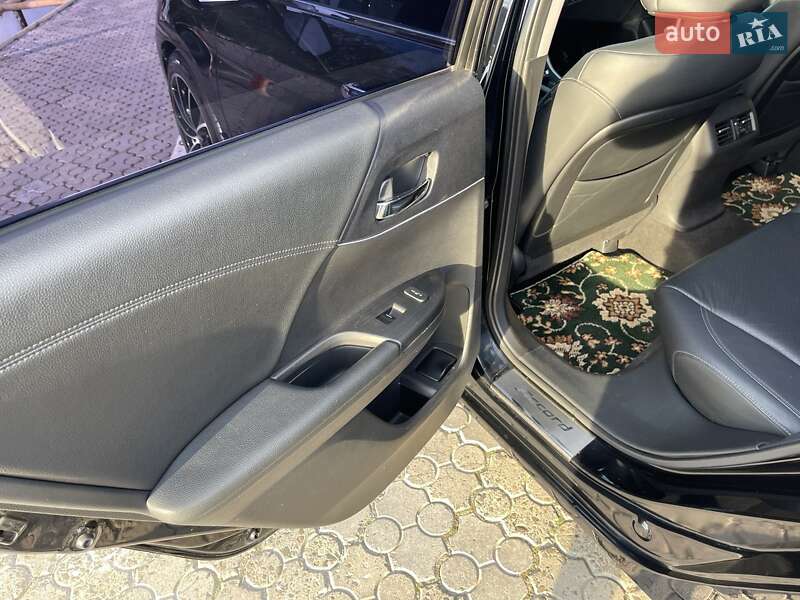 Седан Honda Accord 2013 в Черновцах