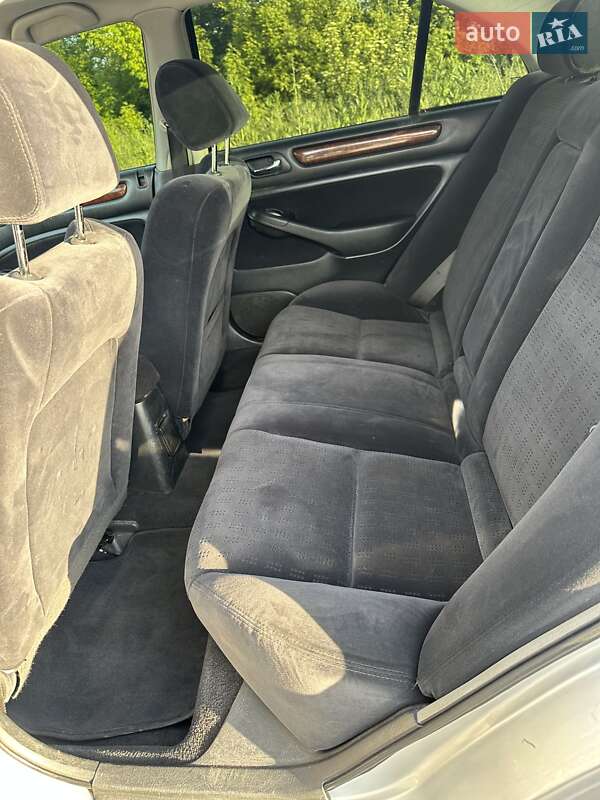 Седан Honda Accord 2001 в Хмельницком